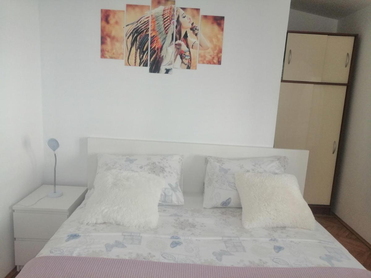 شقة Apartman Ivo Baška Voda المظهر الخارجي الصورة