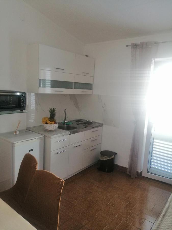 شقة Apartman Ivo Baška Voda المظهر الخارجي الصورة