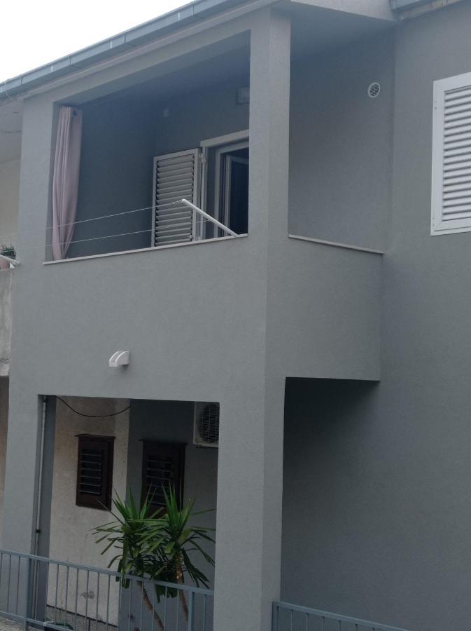 شقة Apartman Ivo Baška Voda المظهر الخارجي الصورة